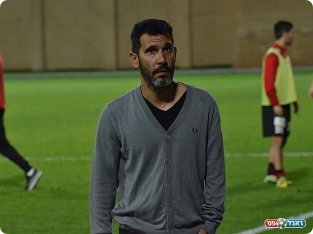 עלול להסתבך עוד יותר בתחתית. מוריס אוזן (אבי רביבו)